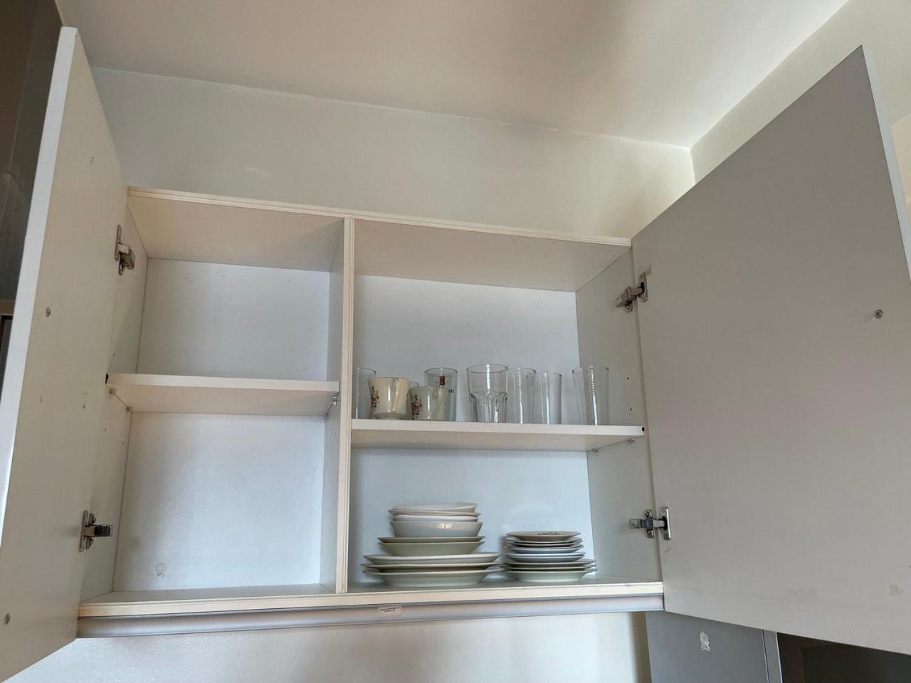 Apartment Great 1br Aqua Livingstone With Netflix, Pool & Gym Manila
